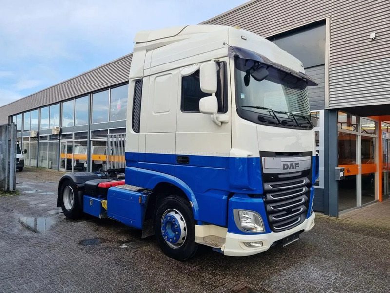 DAF XF 106.440 EURO 6/ Intarder/ Webasto/ ADR / Klima - Тягач: фото 1 DAF XF 106.440 EURO 6/ Intarder/ Webasto/ ADR / Klima - Тягач: фото 1