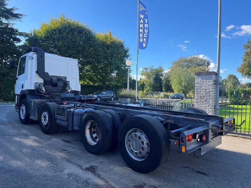 Грузовик-шасси DAF 85.360 8X2 SINGLE CAB CHASSIS: фото 12 Грузовик-шасси DAF 85.360 8X2 SINGLE CAB CHASSIS: фото 12