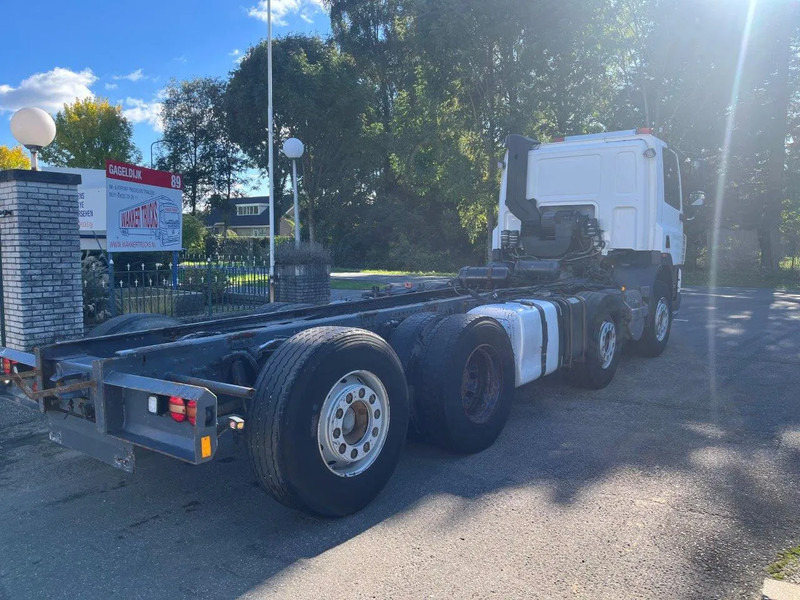 Грузовик-шасси DAF 85.360 8X2 SINGLE CAB CHASSIS: фото 10 Грузовик-шасси DAF 85.360 8X2 SINGLE CAB CHASSIS: фото 10