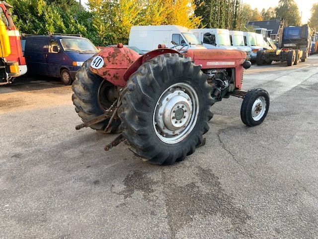 Massey Ferguson 65 / ebro - Трактор: фото 2 Massey Ferguson 65 / ebro - Трактор: фото 2