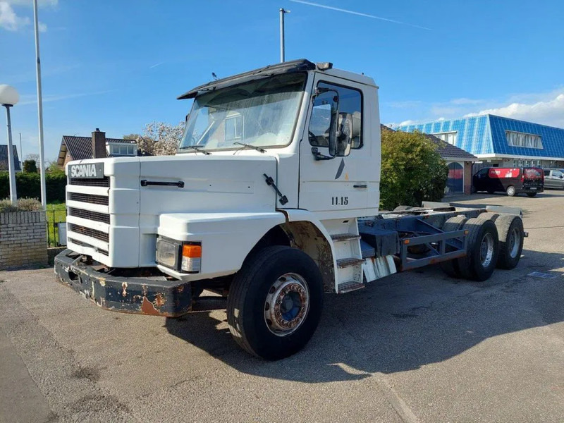 Scania T113 T113 6x4 STEEL - Грузовик-шасси: фото 1 Scania T113 T113 6x4 STEEL - Грузовик-шасси: фото 1