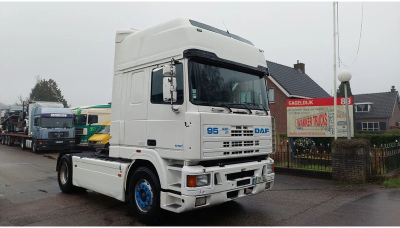 DAF 95.430 430 ATI SSC - Тягач: фото 2 DAF 95.430 430 ATI SSC - Тягач: фото 2