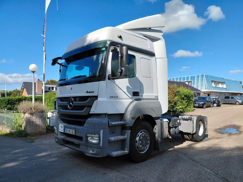 Mercedes-Benz Axor 1843 4x2 Retarder 2 Pieces - Тягач: фото 1 Mercedes-Benz Axor 1843 4x2 Retarder 2 Pieces - Тягач: фото 1