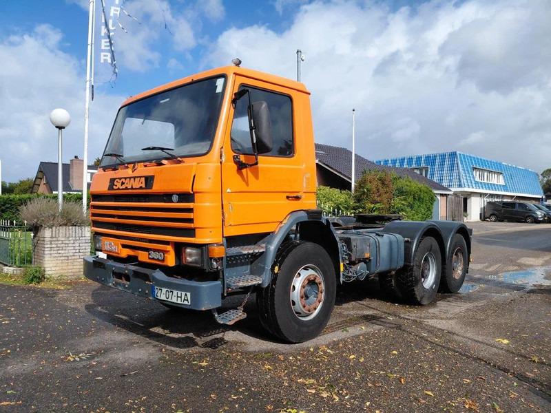 Scania P113-360 6x4 TRUCKHEAD FULL STEEL SPRING BIG AXLES - Тягач: фото 1 Scania P113-360 6x4 TRUCKHEAD FULL STEEL SPRING BIG AXLES - Тягач: фото 1