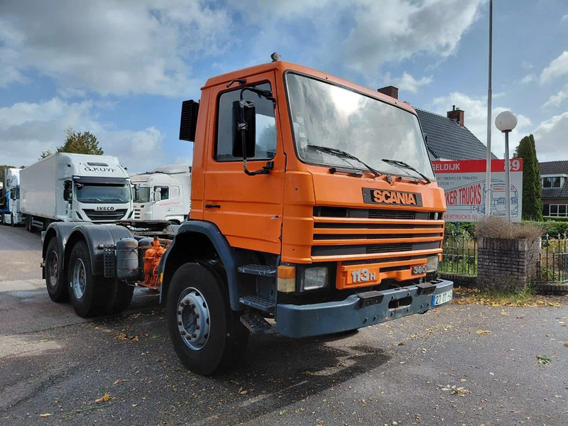 Scania P113-360 6x4 TRUCKHEAD FULL STEEL SPRING BIG AXLES - Тягач: фото 3 Scania P113-360 6x4 TRUCKHEAD FULL STEEL SPRING BIG AXLES - Тягач: фото 3