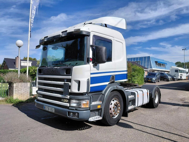Scania P124-420 MANUAL + RETARDER !!!! 2 PIPES !!!! - Тягач: фото 1 Scania P124-420 MANUAL + RETARDER !!!! 2 PIPES !!!! - Тягач: фото 1