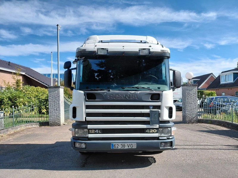 Scania P124-420 MANUAL + RETARDER !!!! 2 PIPES !!!! - Тягач: фото 2 Scania P124-420 MANUAL + RETARDER !!!! 2 PIPES !!!! - Тягач: фото 2