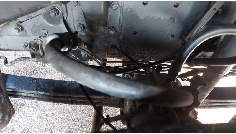 Scania R124-400 3+3 MANUAL RETARDER HIGHLINE - Тягач: фото 5 Scania R124-400 3+3 MANUAL RETARDER HIGHLINE - Тягач: фото 5