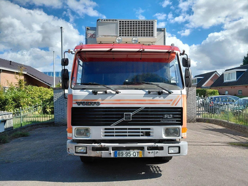 Volvo FL 7.260 !!! FULL STEEL SUSPENSION !!! MECHANIC ENGINE !!! - Рефрижератор: фото 2 Volvo FL 7.260 !!! FULL STEEL SUSPENSION !!! MECHANIC ENGINE !!! - Рефрижератор: фото 2