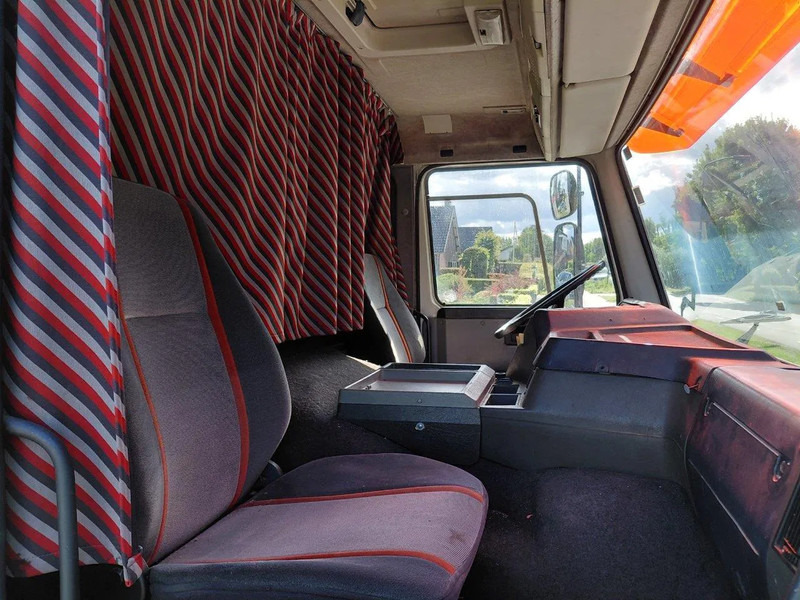 Volvo FL 7.260 !!! FULL STEEL SUSPENSION !!! MECHANIC ENGINE !!! - Рефрижератор: фото 4 Volvo FL 7.260 !!! FULL STEEL SUSPENSION !!! MECHANIC ENGINE !!! - Рефрижератор: фото 4
