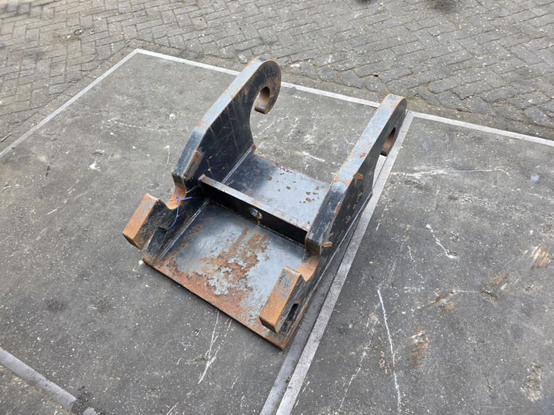 Adaptor plate cw55s verachtert kopplaat cw55s verachtert eurosteel - Сцепное устройство для Строительной техники: фото 3 Adaptor plate cw55s verachtert kopplaat cw55s verachtert eurosteel - Сцепное устройство для Строительной техники: фото 3