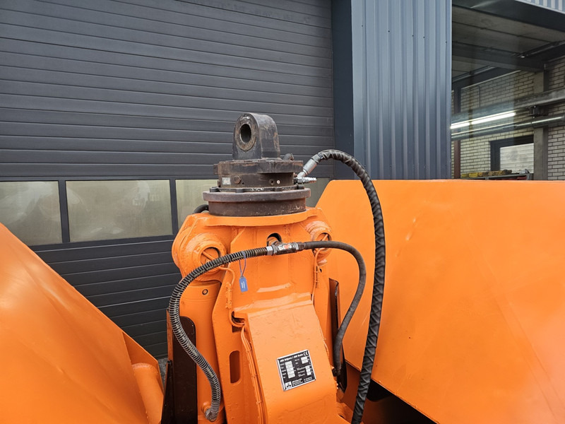 Jb clamshell 9500 liter sennebogen sennebogen liebherr lh fuchs mhl - Грейферный ковш для Строительной техники: фото 4 Jb clamshell 9500 liter sennebogen sennebogen liebherr lh fuchs mhl - Грейферный ковш для Строительной техники: фото 4