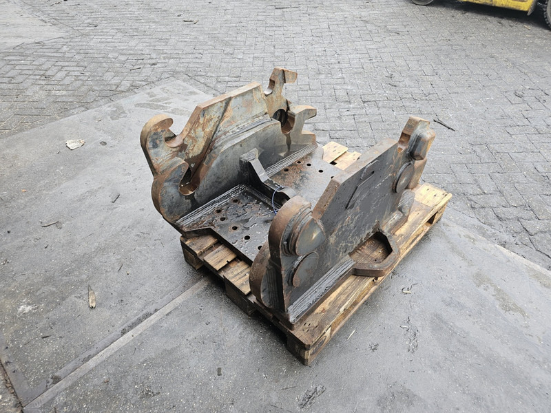 Kopplaat cw55s cw45s demarec dubbele kopplaat cw45s cw55s demarec - Сцепное устройство для Строительной техники: фото 3 Kopplaat cw55s cw45s demarec dubbele kopplaat cw45s cw55s demarec - Сцепное устройство для Строительной техники: фото 3