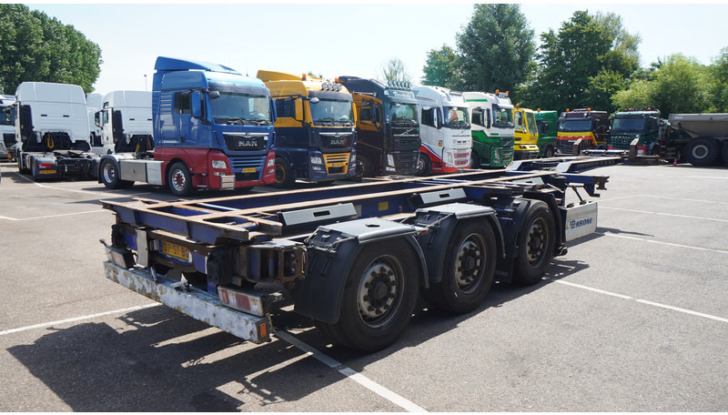 Krone 3 AXLE CONTAINER TRANSPORT TRAILER EXTENDABLE 45 FT - Полуприцеп-контейнеровоз/ Сменный кузов: фото 4 Krone 3 AXLE CONTAINER TRANSPORT TRAILER EXTENDABLE 45 FT - Полуприцеп-контейнеровоз/ Сменный кузов: фото 4