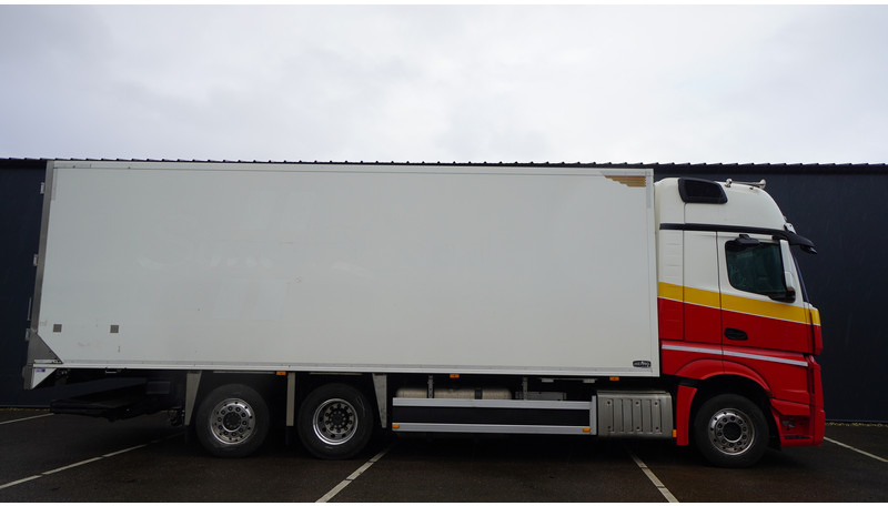 Mercedes-Benz ACTROS 2745 6X2 FRIGO 860.000KM - Рефрижератор: фото 2 Mercedes-Benz ACTROS 2745 6X2 FRIGO 860.000KM - Рефрижератор: фото 2