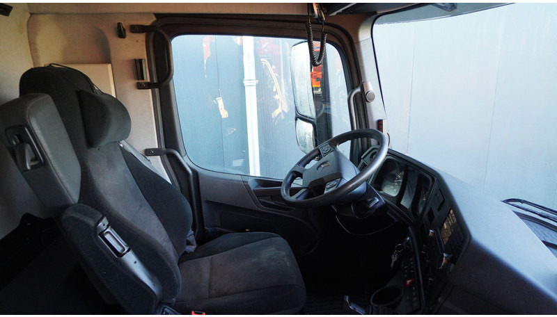 Mercedes-Benz AROCS 3542 8X4 2 SIDE TIPPER WITH HMF Z 1943 CRANE 407.000KM - Автоманипулятор: фото 5 Mercedes-Benz AROCS 3542 8X4 2 SIDE TIPPER WITH HMF Z 1943 CRANE 407.000KM - Автоманипулятор: фото 5