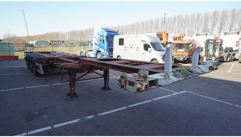 Renders 3 AXLE EXTENDABLE CONTAINER TRANSPORT TRAILER - Полуприцеп-контейнеровоз/ Сменный кузов: фото 3 Renders 3 AXLE EXTENDABLE CONTAINER TRANSPORT TRAILER - Полуприцеп-контейнеровоз/ Сменный кузов: фото 3