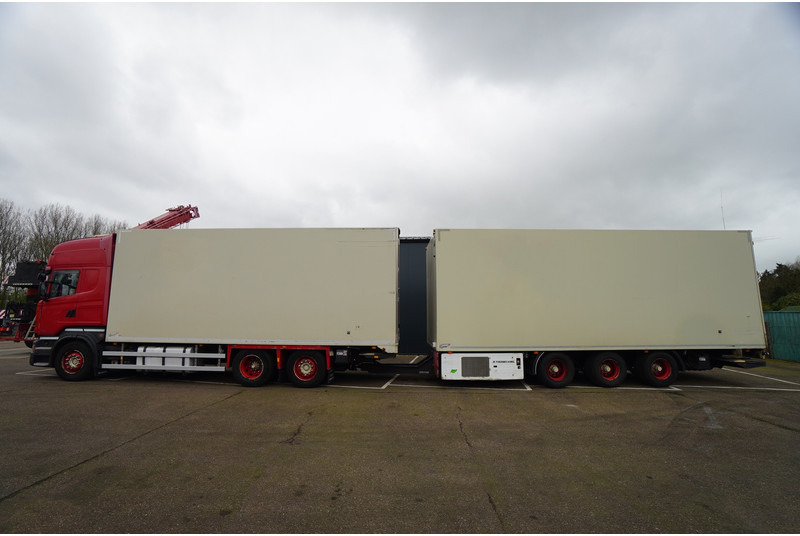 Scania R 580 V8 6X2 FRIGO RETARDER IN COMBI WITH BURG TRAILER - Рефрижератор: фото 1 Scania R 580 V8 6X2 FRIGO RETARDER IN COMBI WITH BURG TRAILER - Рефрижератор: фото 1