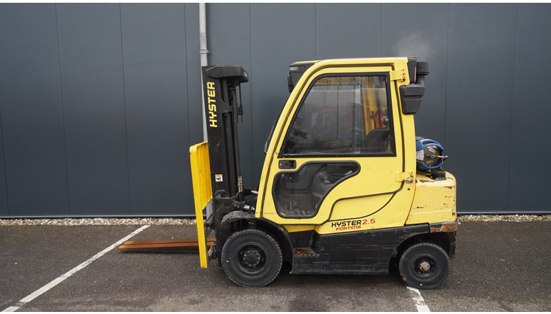 Hyster H2.5FT LPG FORKLIFT DUPLEX - Строительная техника: фото 2 Hyster H2.5FT LPG FORKLIFT DUPLEX - Строительная техника: фото 2