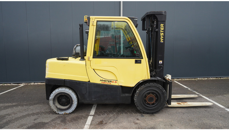 Hyster H5.5FT 6CYL LPG FORKLIFT TRIPLEX - Строительная техника: фото 3 Hyster H5.5FT 6CYL LPG FORKLIFT TRIPLEX - Строительная техника: фото 3