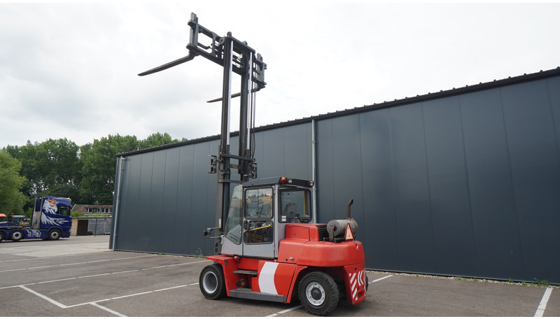 Kalmar DCE 70-6 HE 7 TONS FORKLIFT - Строительная техника: фото 3 Kalmar DCE 70-6 HE 7 TONS FORKLIFT - Строительная техника: фото 3