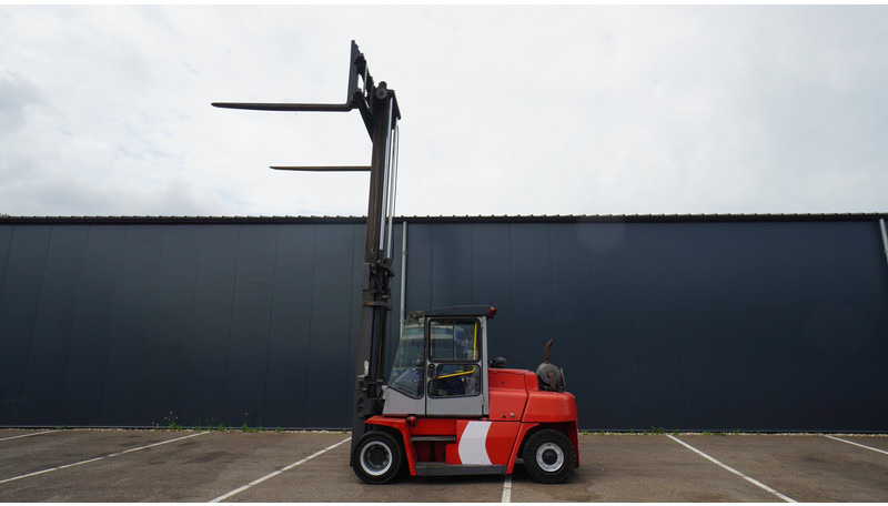 Kalmar DCE 70-6 HE 7 TONS FORKLIFT - Строительная техника: фото 1 Kalmar DCE 70-6 HE 7 TONS FORKLIFT - Строительная техника: фото 1