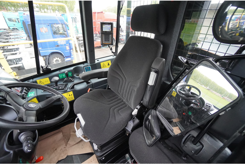 Rokbak TEREX RA 40 6X6 NEW 23 m3 - Строительная техника: фото 4 Rokbak TEREX RA 40 6X6 NEW 23 m3 - Строительная техника: фото 4