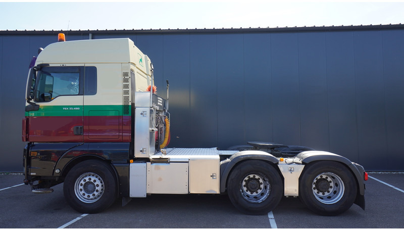 MAN TGX 33.480 6X4 EURO 5 MANUAL GEARBOX - Тягач: фото 1 MAN TGX 33.480 6X4 EURO 5 MANUAL GEARBOX - Тягач: фото 1