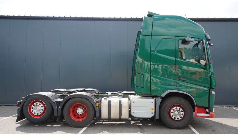 Volvo FH 500 6X2 EURO 6 GLOBETROTTER - Тягач: фото 2 Volvo FH 500 6X2 EURO 6 GLOBETROTTER - Тягач: фото 2