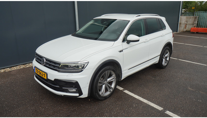 Volkswagen Tiguan 2.0 TDI R LINE 4MOTION - Микроавтобус, Пассажирский фургон: фото 4 Volkswagen Tiguan 2.0 TDI R LINE 4MOTION - Микроавтобус, Пассажирский фургон: фото 4