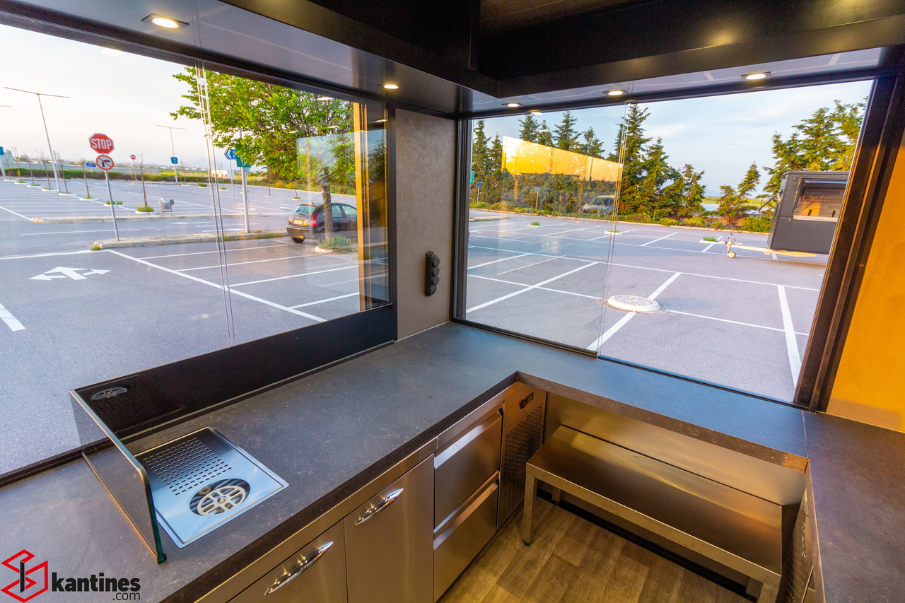 Торговый прицеп Skretas Box XXL Size: фото 17 Торговый прицеп Skretas Box XXL Size: фото 17