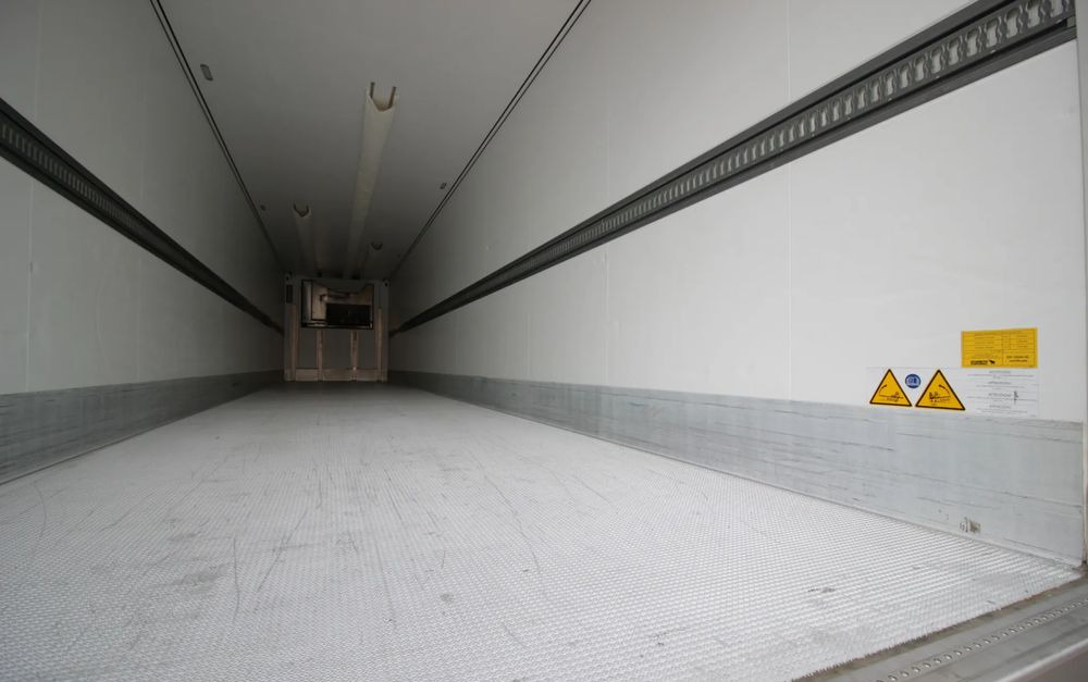 Полуприцеп-рефрижератор Schmitz Cargobull FP 60 V7 Thermo King SLXi 300 / ŚWIATŁA LED / JAK NOWA / ŚCIANA 7 CM /: фото 11