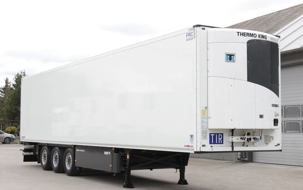 Schmitz Cargobull / Thermo King SLXe 300 / FP 60 / 7 cm Ściana / SUPER STAN / - Полуприцеп-рефрижератор: фото 3 Schmitz Cargobull / Thermo King SLXe 300 / FP 60 / 7 cm Ściana / SUPER STAN / - Полуприцеп-рефрижератор: фото 3