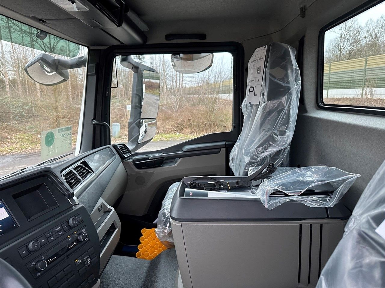 Самосвал, Автоманипулятор MAN TGM 18.320 4x4 Euro6e Hiab X Hiduo 228-4: фото 17
