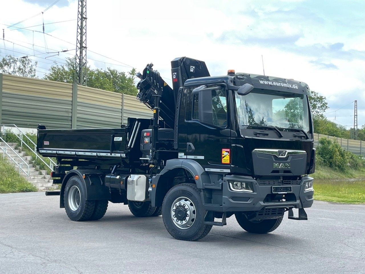 Самосвал, Автоманипулятор MAN TGM 18.320 4x4 Euro6e Hiab X Hiduo 228-4: фото 7