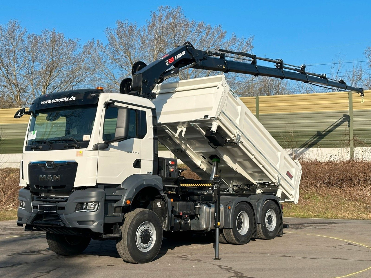 MAN TGS 28.440 6x4-4/3-Seiten- Kipper / Hiab 228-6 - Самосвал, Автоманипулятор: фото 1 MAN TGS 28.440 6x4-4/3-Seiten- Kipper / Hiab 228-6 - Самосвал, Автоманипулятор: фото 1
