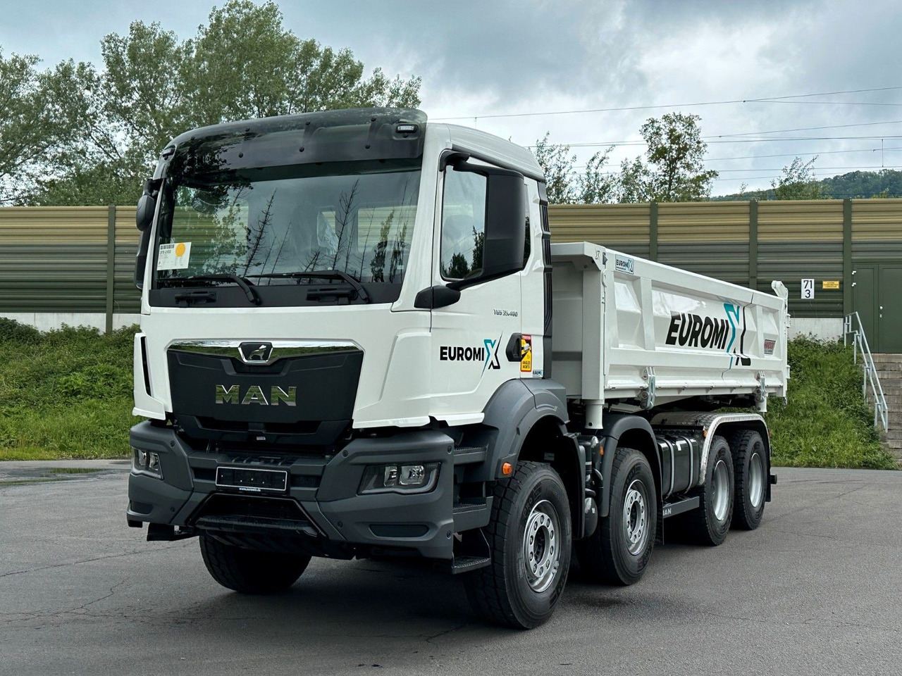 MAN TGS 35.480 8x4 EuromixMTP 2-Seiten-Kipper - Самосвал: фото 2 MAN TGS 35.480 8x4 EuromixMTP 2-Seiten-Kipper - Самосвал: фото 2