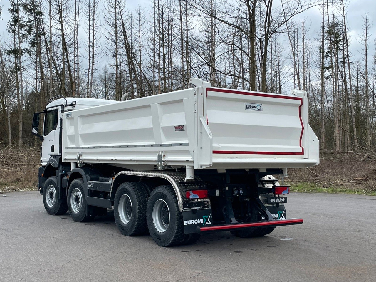 MAN TGS 35.520 8x4 EuromixMTP 3-Seiten-Kipper - Самосвал: фото 4 MAN TGS 35.520 8x4 EuromixMTP 3-Seiten-Kipper - Самосвал: фото 4