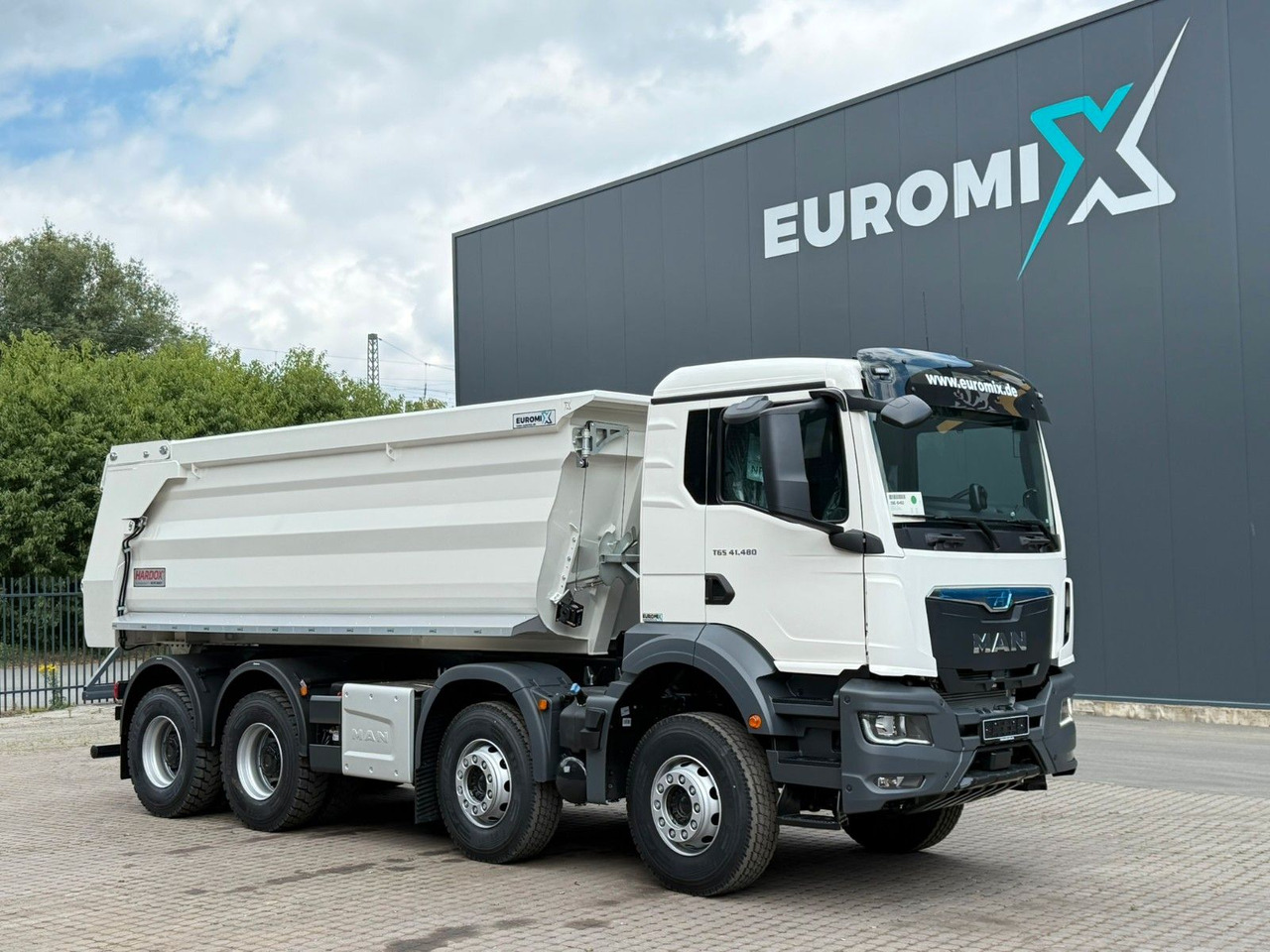 MAN TGS 41.480 BB 8X4 Euromix Mulden Kipper HARDOX - Самосвал: фото 2 MAN TGS 41.480 BB 8X4 Euromix Mulden Kipper HARDOX - Самосвал: фото 2
