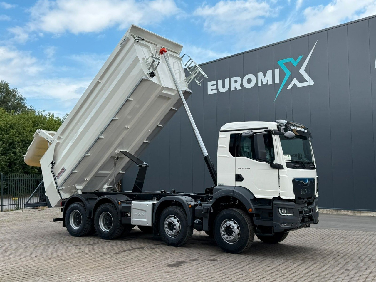MAN TGS 41.480 BB 8X4 Euromix Mulden Kipper HARDOX - Самосвал: фото 1 MAN TGS 41.480 BB 8X4 Euromix Mulden Kipper HARDOX - Самосвал: фото 1