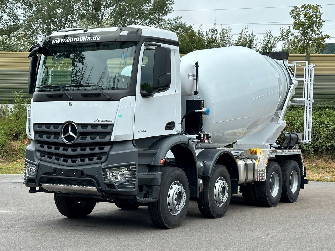 Mercedes-Benz AROCS 5 4142 B 8X4 Euro 3 EuromixMTP EM 10 - Автобетоносмеситель: фото 1 Mercedes-Benz AROCS 5 4142 B 8X4 Euro 3 EuromixMTP EM 10 - Автобетоносмеситель: фото 1