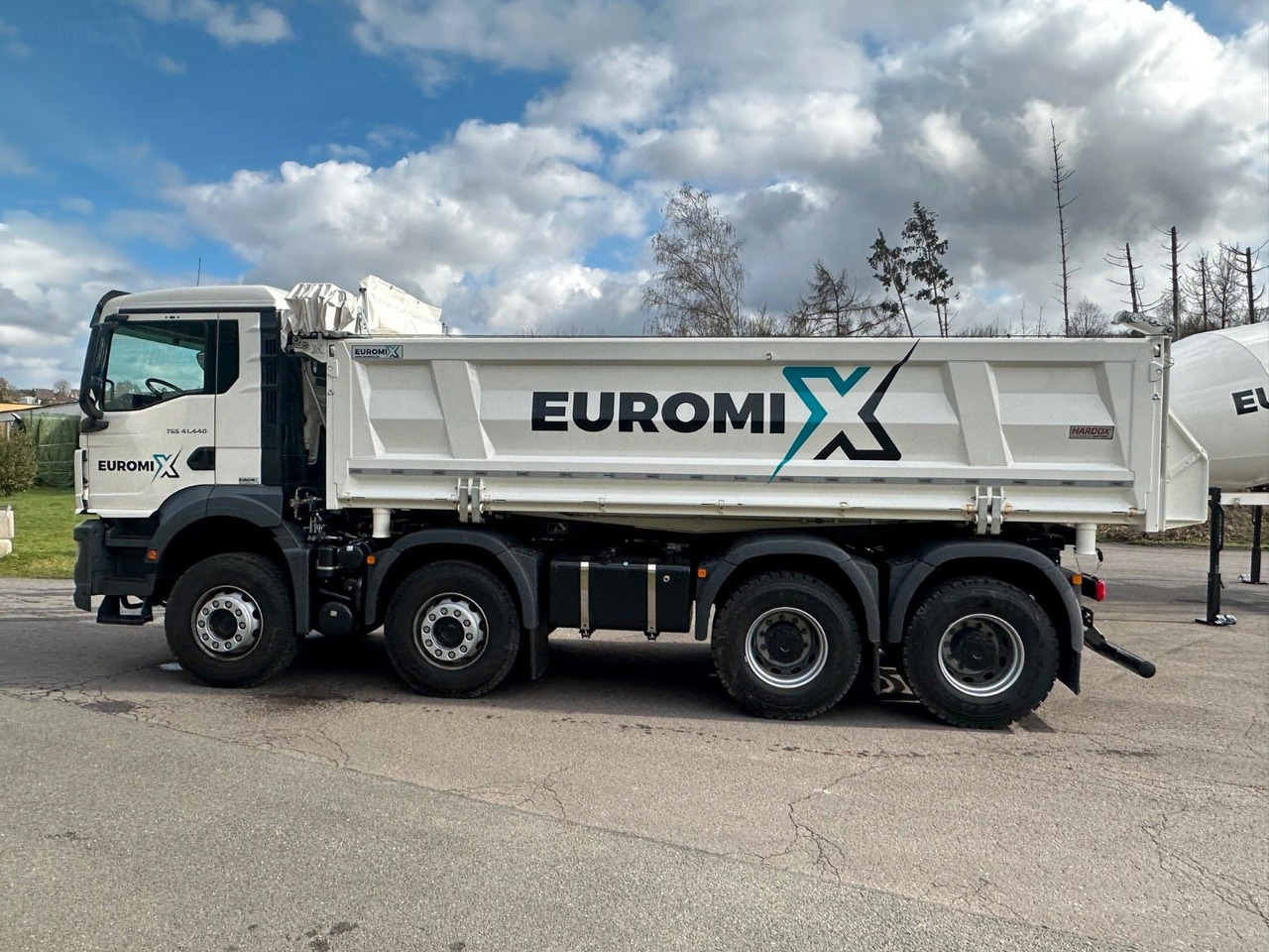 Mercedes-Benz EuromixMTP 3-Seiten-Kipper Aufbauten Mercedes-Benz EuromixMTP 3-Seiten-Kipper Aufbauten - Самосвал: фото 5 Mercedes-Benz EuromixMTP 3-Seiten-Kipper Aufbauten Mercedes-Benz EuromixMTP 3-Seiten-Kipper Aufbauten - Самосвал: фото 5