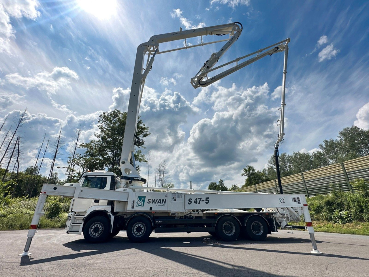 Volvo FMX 500 8x4 SWAN 47m Betonpumpe EuromixMTP - Автобетононасос: фото 5 Volvo FMX 500 8x4 SWAN 47m Betonpumpe EuromixMTP - Автобетононасос: фото 5