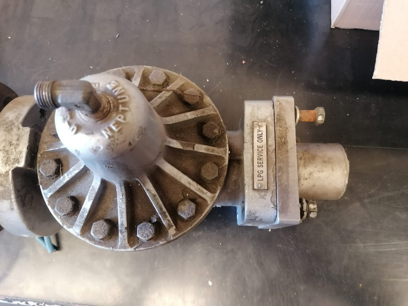 Used complete set Flowmeter set Alfons Haar type PT1 LPG , GPL - Строительная техника: фото 4 Used complete set Flowmeter set Alfons Haar type PT1 LPG , GPL - Строительная техника: фото 4