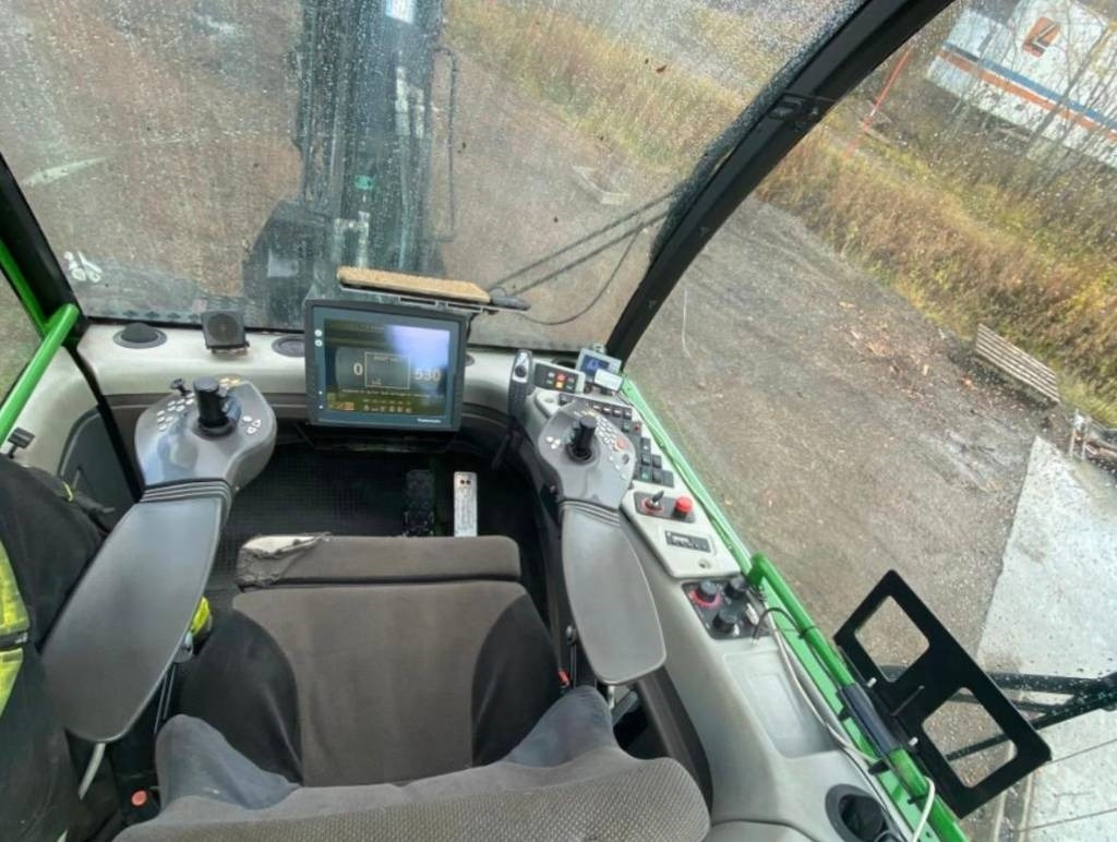 John Deere 1070 D - Харвестер: фото 4 John Deere 1070 D - Харвестер: фото 4