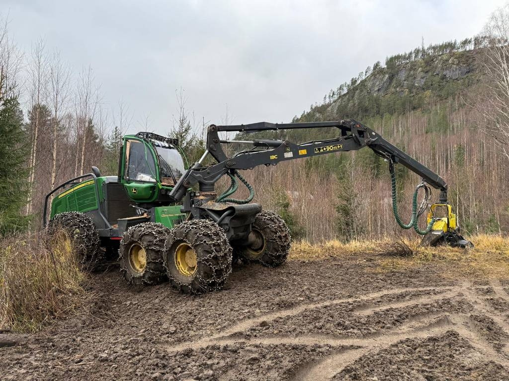 John Deere 1470 G - Харвестер: фото 1 John Deere 1470 G - Харвестер: фото 1