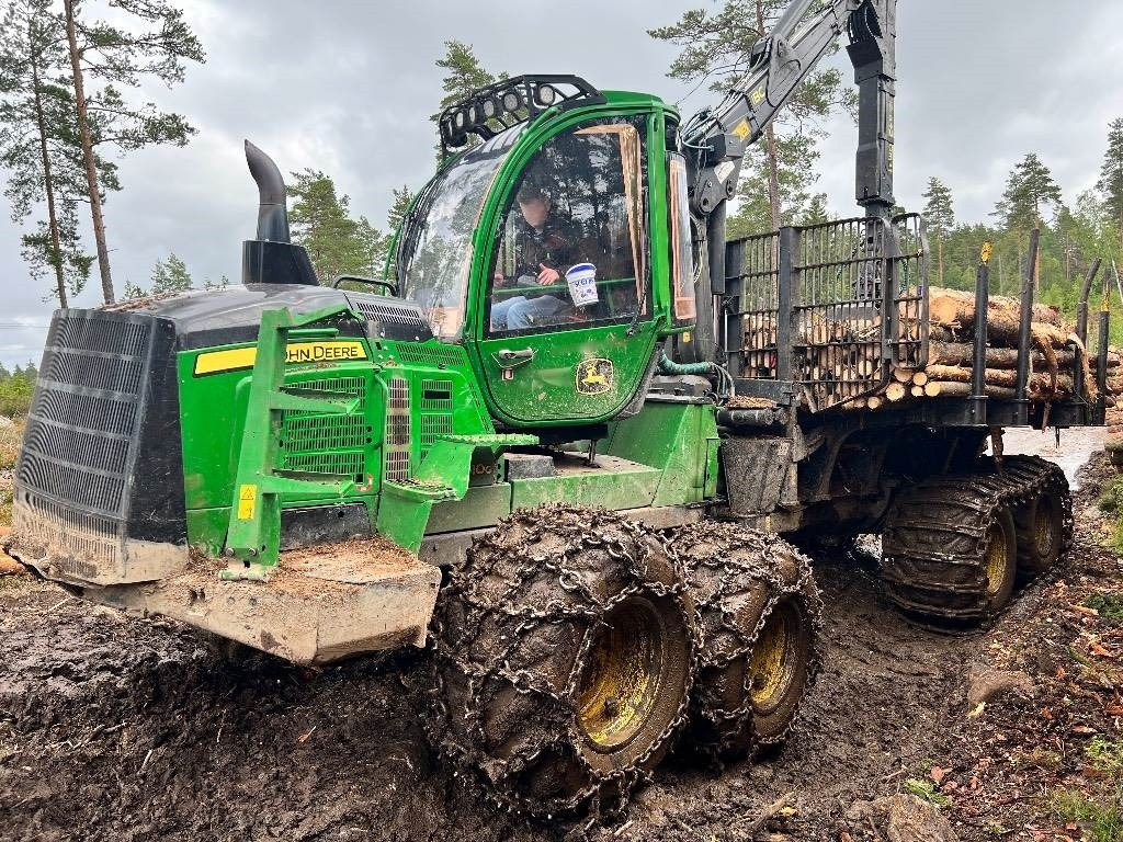 John Deere 1510 G - Форвардер: фото 5 John Deere 1510 G - Форвардер: фото 5
