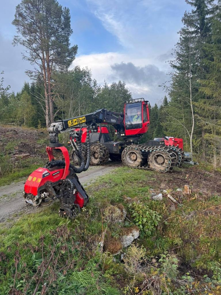 Komatsu 951 XC - Харвестер: фото 1 Komatsu 951 XC - Харвестер: фото 1