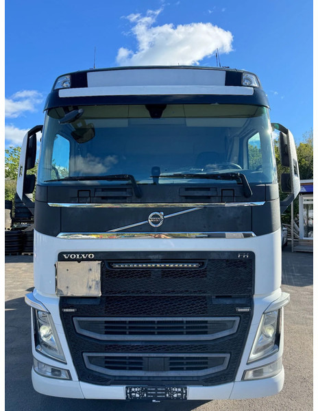 Volvo FH 540 8x2*4, ADR, Chassi (former Tank-truck), 2018 - Грузовик-шасси: фото 2 Volvo FH 540 8x2*4, ADR, Chassi (former Tank-truck), 2018 - Грузовик-шасси: фото 2