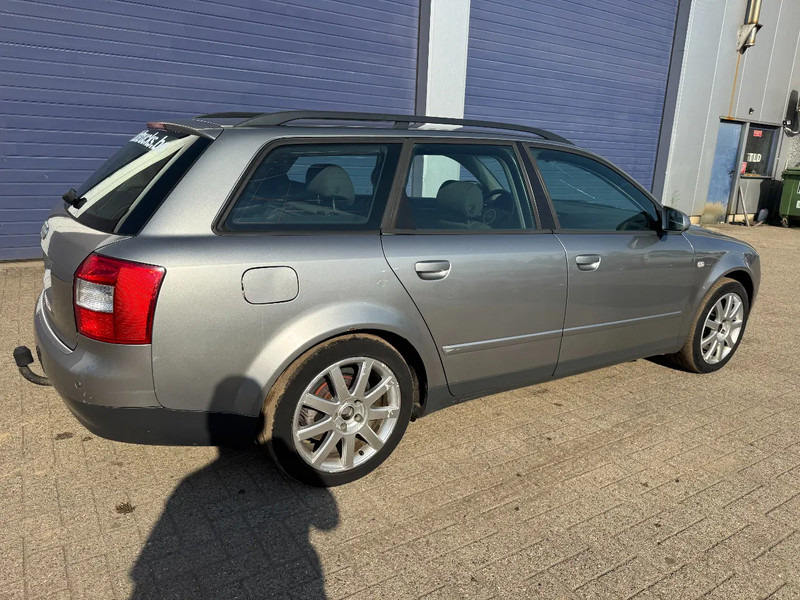 Audi A4 **1900TDI-AC** - Легковой автомобиль: фото 4 Audi A4 **1900TDI-AC** - Легковой автомобиль: фото 4
